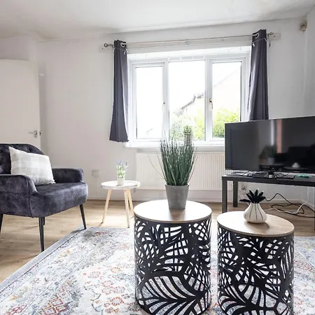 Contractor's Haven In Patchway Hébergement de vacances *