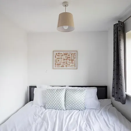 Contractor's Haven In Patchway * Μπρίστολ